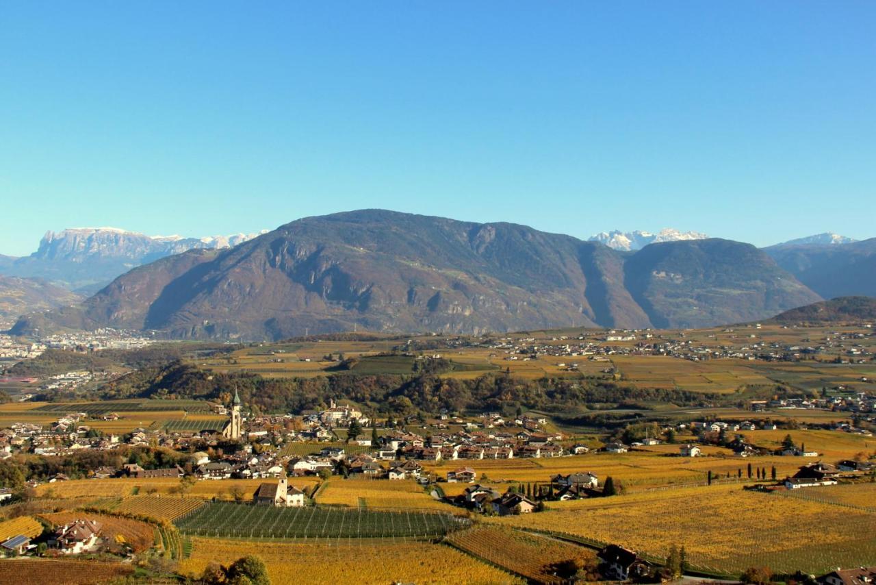 Ferienwohnung Haas Appiano Sulla Strada Del Vino Dış mekan fotoğraf