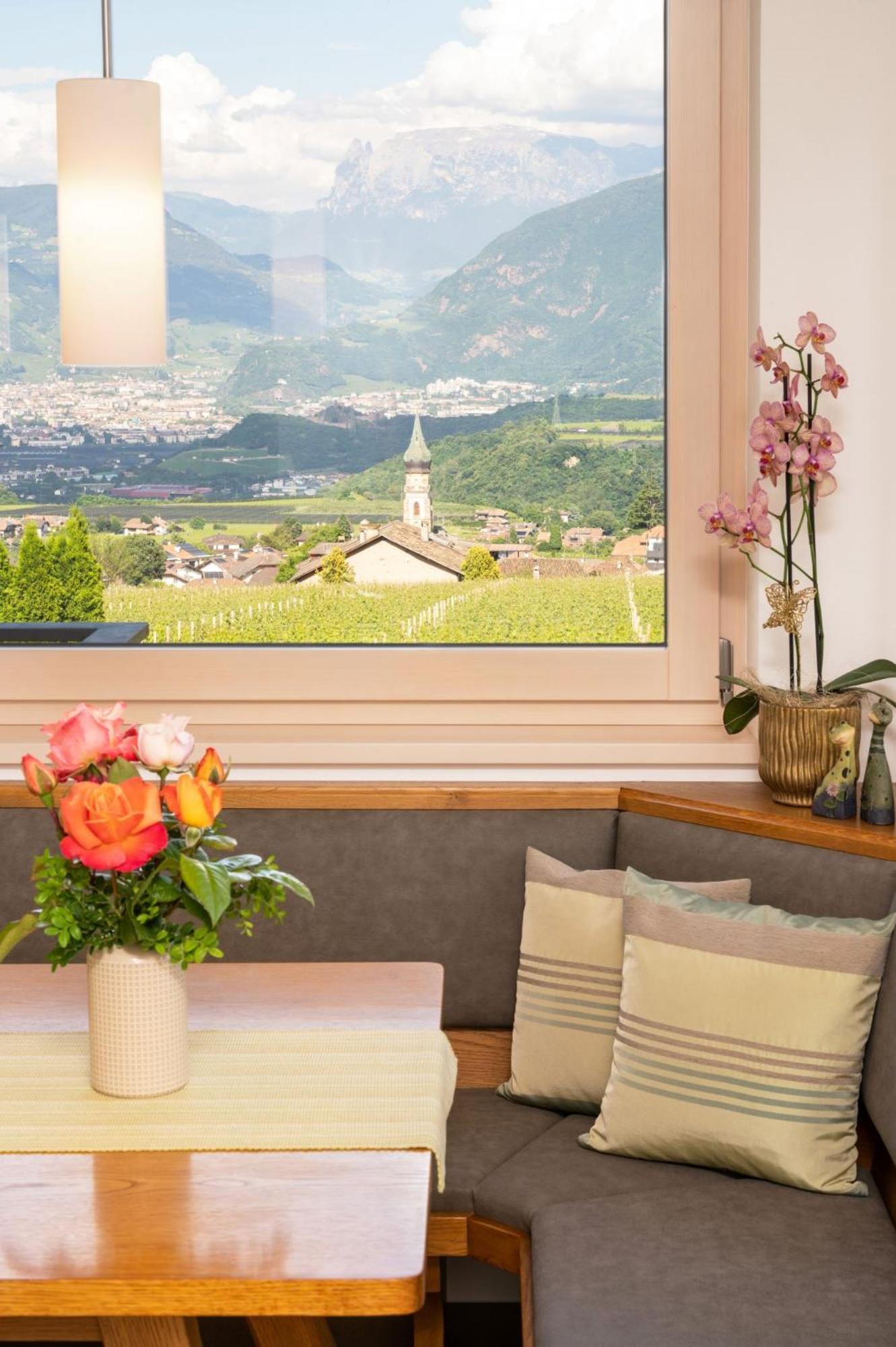 Ferienwohnung Haas Appiano Sulla Strada Del Vino Dış mekan fotoğraf
